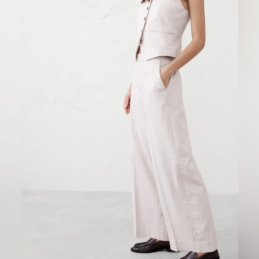 Banana Republic linen blend